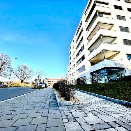 Central Lyss Apartment * Lyss