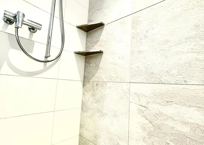 Central Lyss Apartment